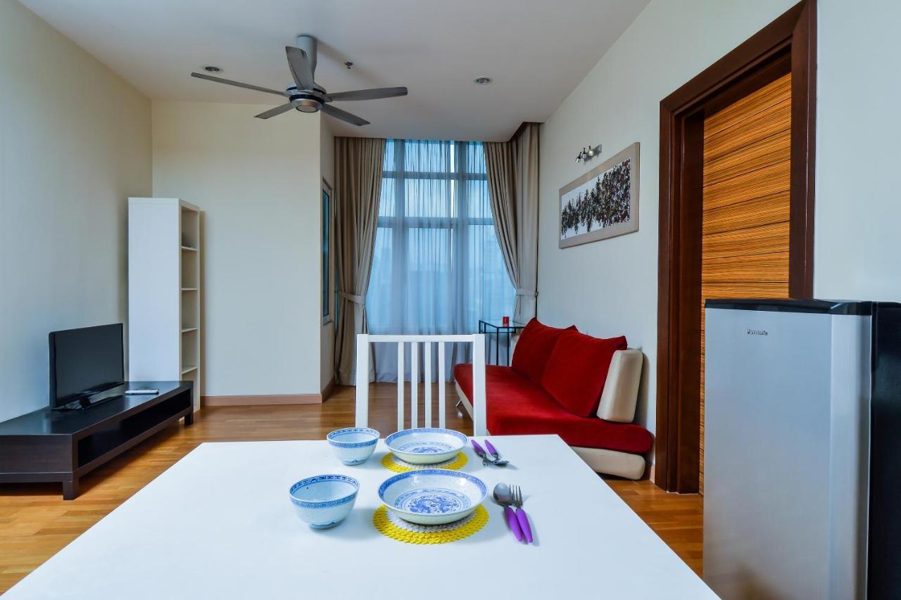 Oyo 527 Home Dua Sentral 2Br Near Brickfields Kuala Lumpur Exterior foto